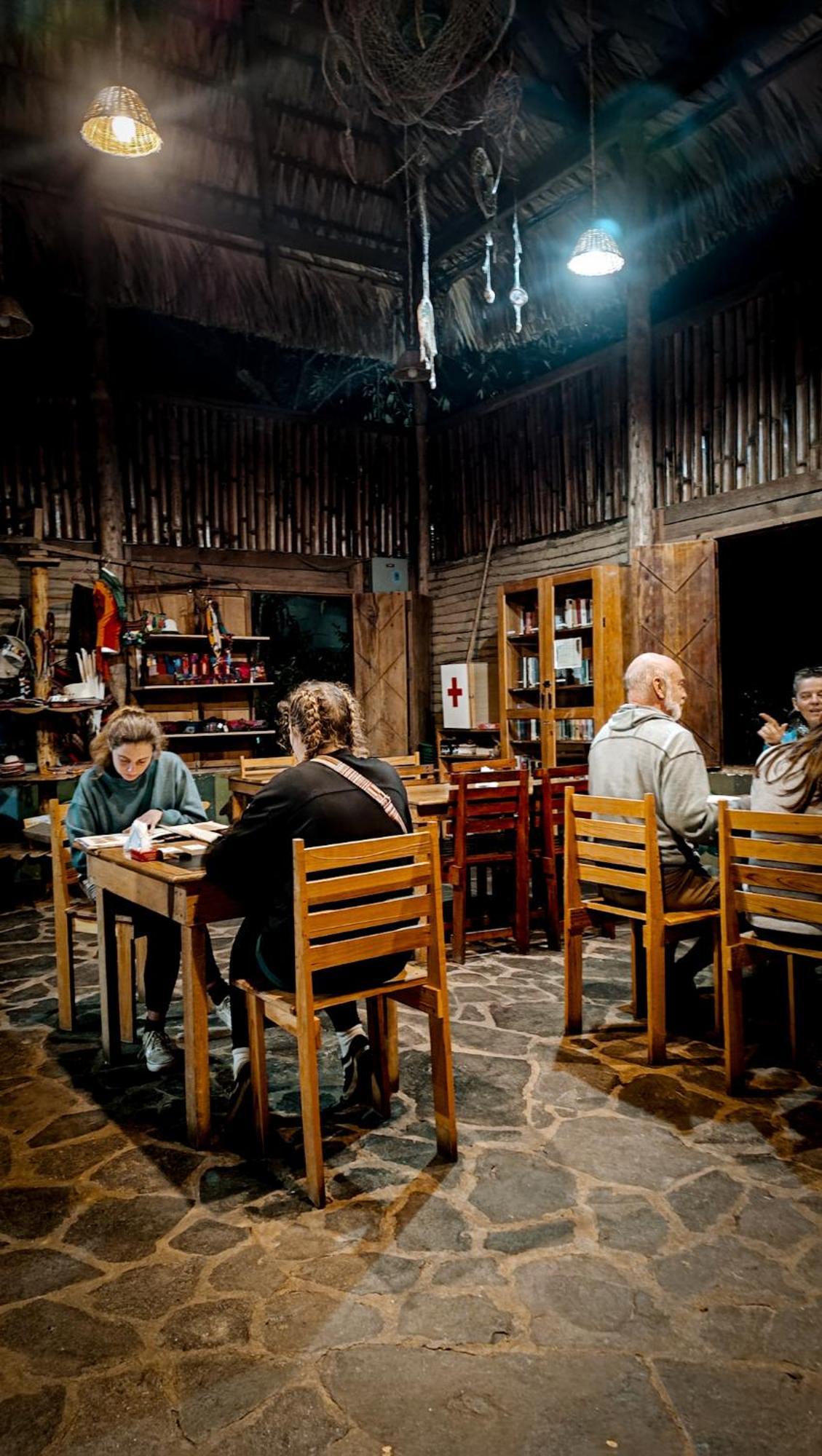 Eco-Hotel Mayachik سان خوان لاجونا المظهر الخارجي الصورة