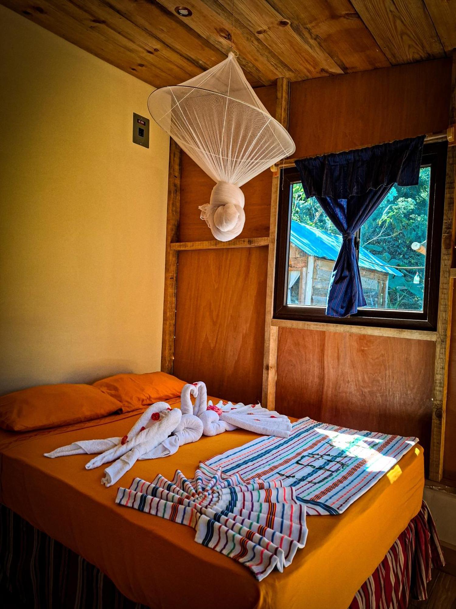 Eco-Hotel Mayachik سان خوان لاجونا المظهر الخارجي الصورة